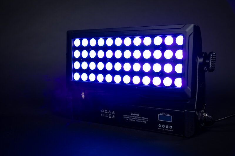 Wall Washer 6in1 RGBWA + UV LED