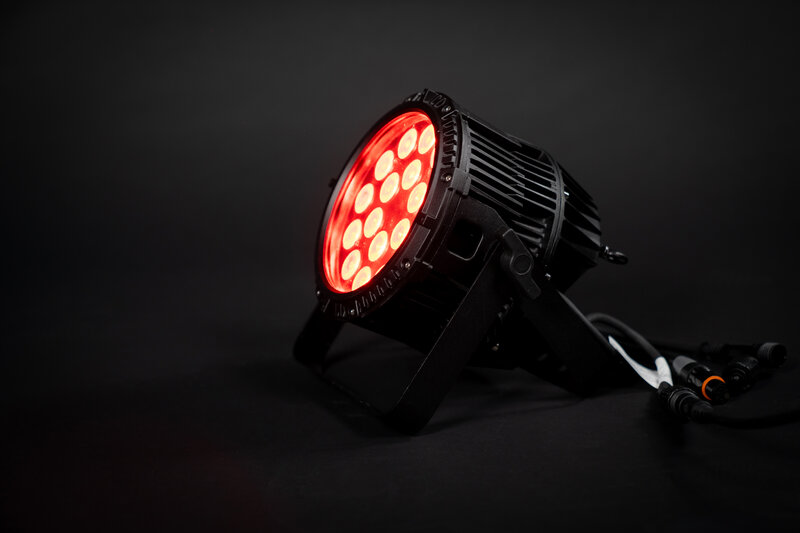 Spot Light 6in1 RGBWA + UV LED