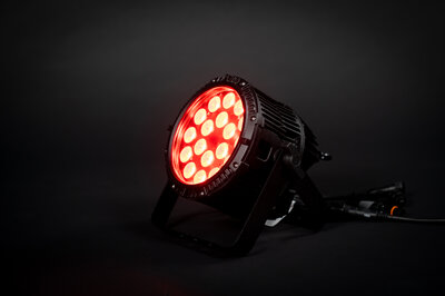 Spot Light 6in1 RGBWA + UV LED